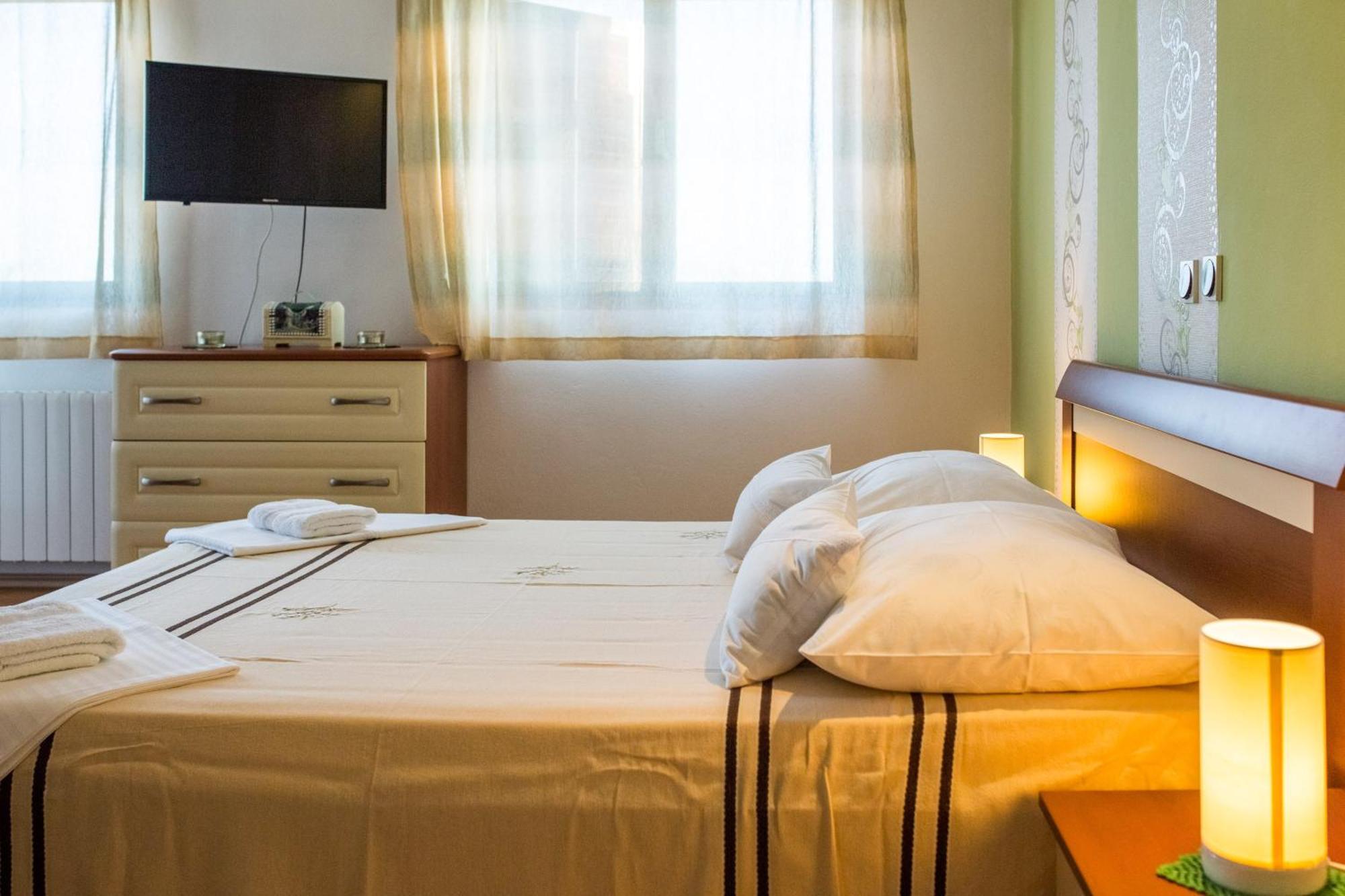 Apartment Mande Брист Экстерьер фото