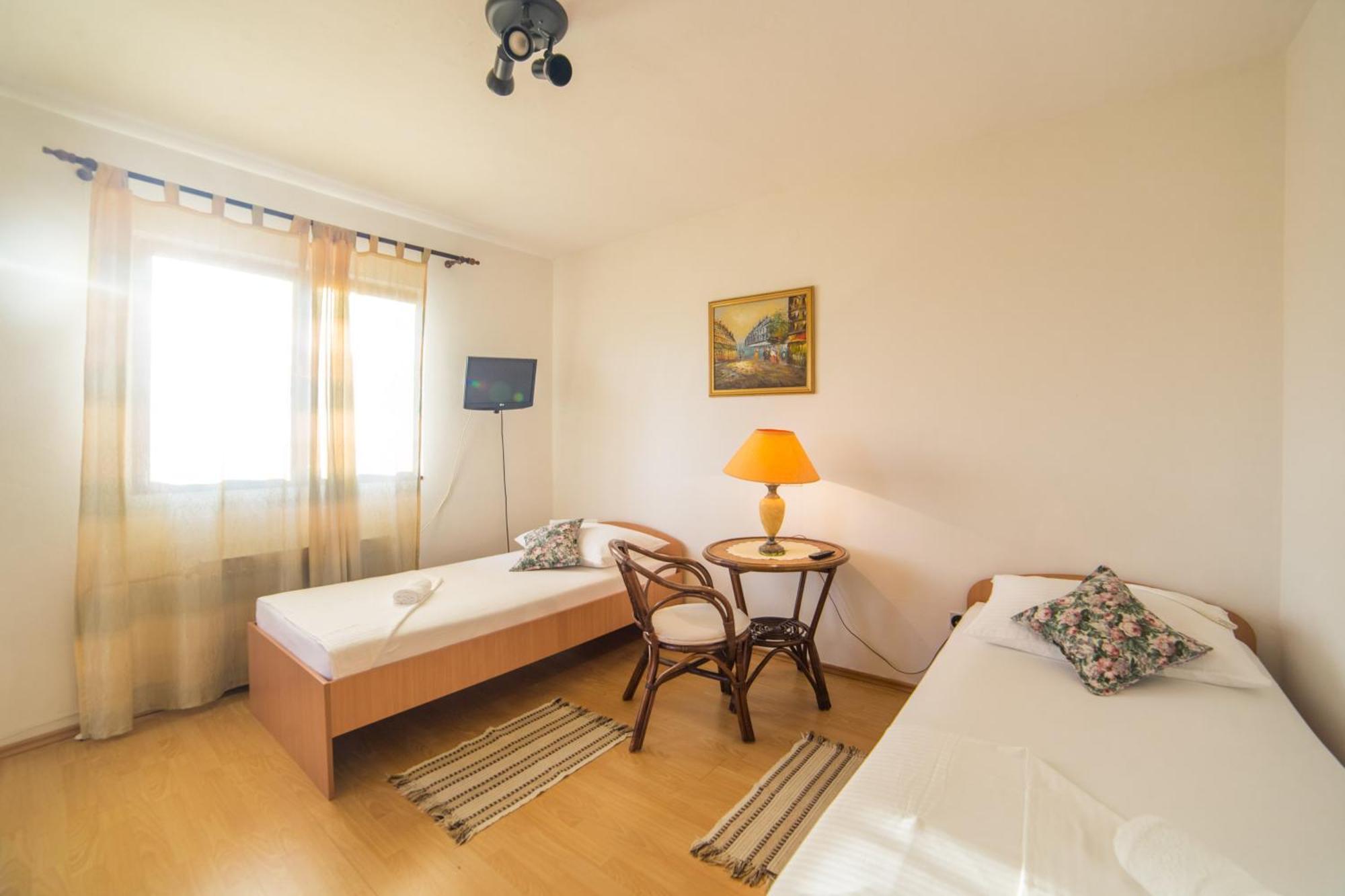 Apartment Mande Брист Экстерьер фото